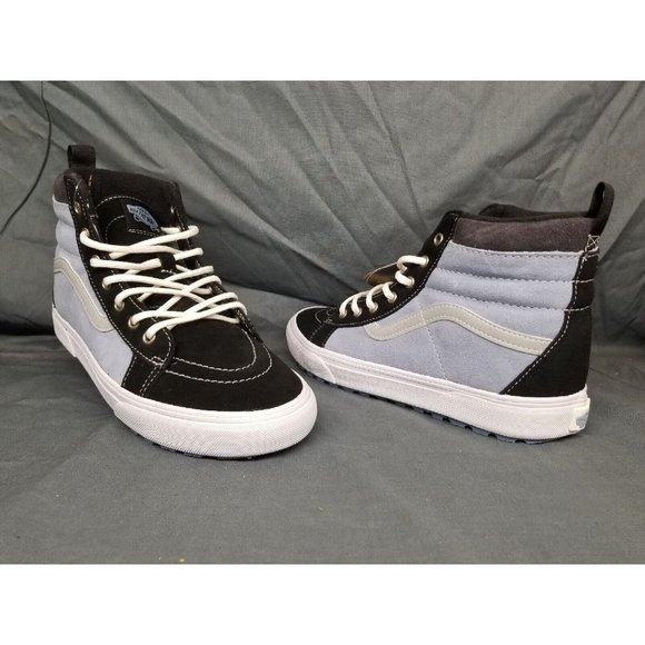 Vans Sk8-Hi Mte-1 Insulated SneakerBoot Suede Blue Boys Size 7 NEW IN BOX! - Picture 1 of 6
